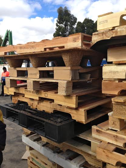 Australia Post and Startrack Timber: Waste Diversion